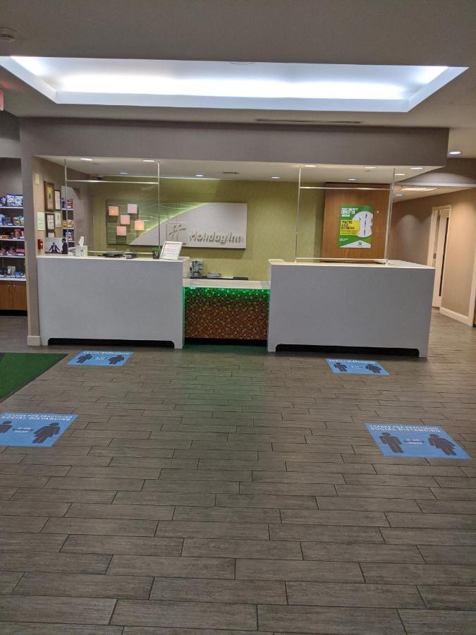 Holiday Inn Charlotte University By Ihg Exterior photo